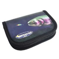 747191998562 - Waterstar blink mappe - 2 sider med skum, efterfulgt af plastik skiller og så 2 skum sider i midten. Da der er plastic skiller mellem hver skum side kan den bruges til både enkelt og trekroge.