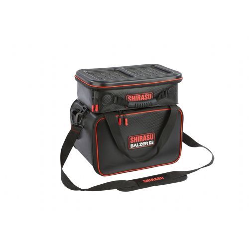 4005652806778 - Shirasu 2-i-1 organizer - Farve:Sort - 001 1937 004<br>Very well-planned organiser, consisting of a basic bag and removable top bag with a hard cover and carrying handle. The basic bag is preequipped with 2 Shirasu tackle boxes and can be extended up to 4 boxes. The variable separator with a Velcro® fastener fixes the boxes reliably, no matter whether 1 or 4 boxes are in the bag. The top bag can be equipped to fit perfectly with 2 containers or 2 Shirasu tackle boxes. With holder for pliers (plier not included in scope of supply).