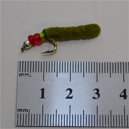 SGMAG004 - Maggot - Farve: Oliven med rød og sølv hoved - Str. : 10